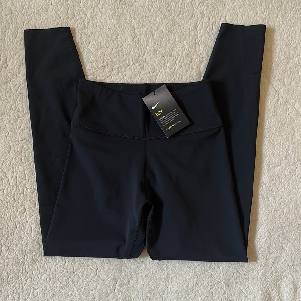 NWT | NIKE | Dri-Fit Black Athletic Leggings Size XS